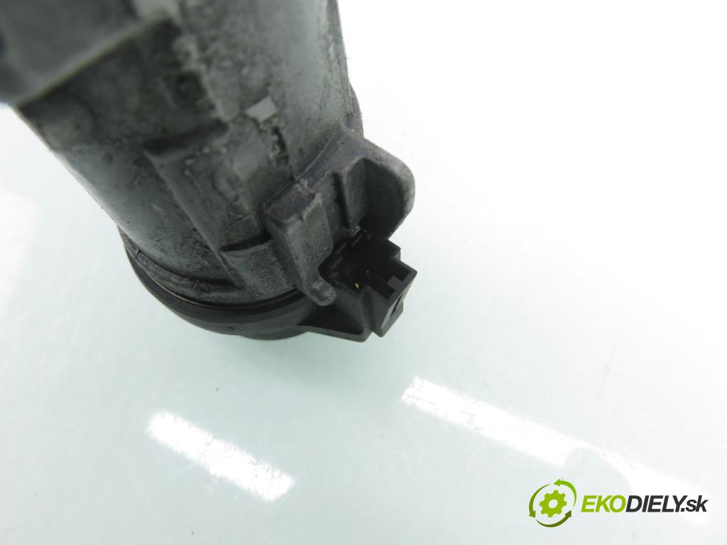 VW POLO (9N_) HB 2008 59,00 1.4 TDI - BNV 1422,00 spinačka / zámky 4B0905851Q