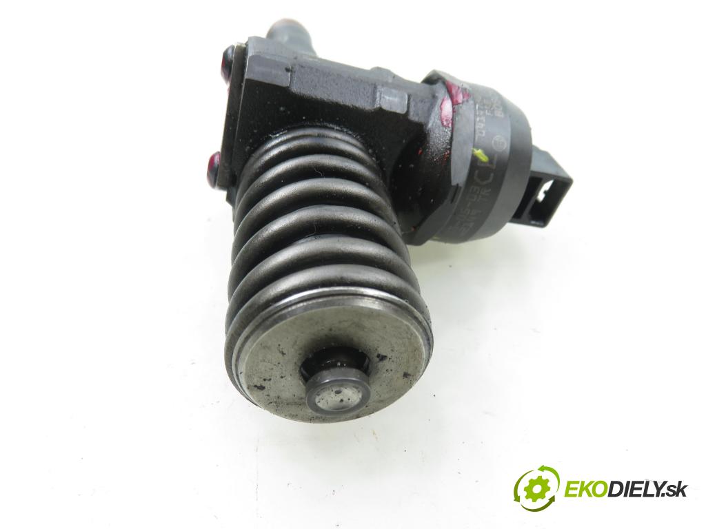 VW TRANSPORTER V Skrzynia (7HA, 7HH, 7EA, 7EH) FURGON 2006 96,00 2.5 TDI - AXD 2461,00 vstříkovač 07Z130073F ; 0414720210 (Vstřikovač paliva)