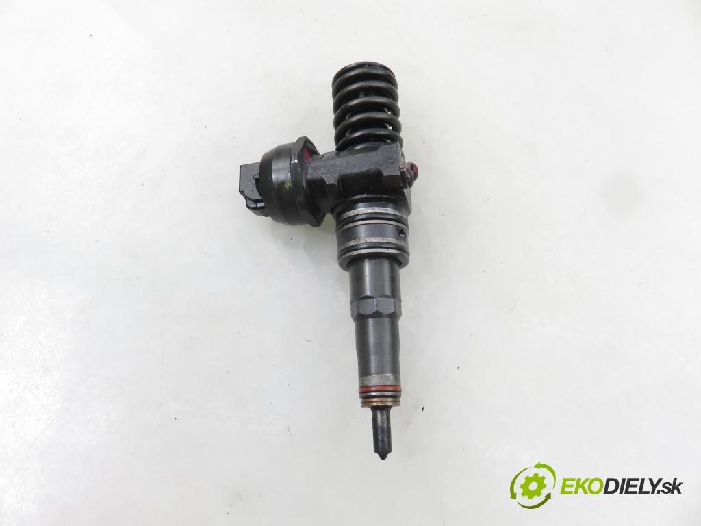 VW POLO (9N_) HB 2008 59,00 1.4 TDI - BNV 1422,00 Vstrekovač 038130073BP ; 0414720314 (Vstrekovač paliva)