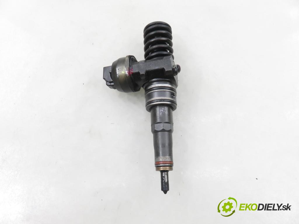 VW POLO (9N_) HB 2008 59,00 1.4 TDI - BNV 1422,00 vstříkovač 038130073BP ; 0414720314 (Vstřikovač paliva)