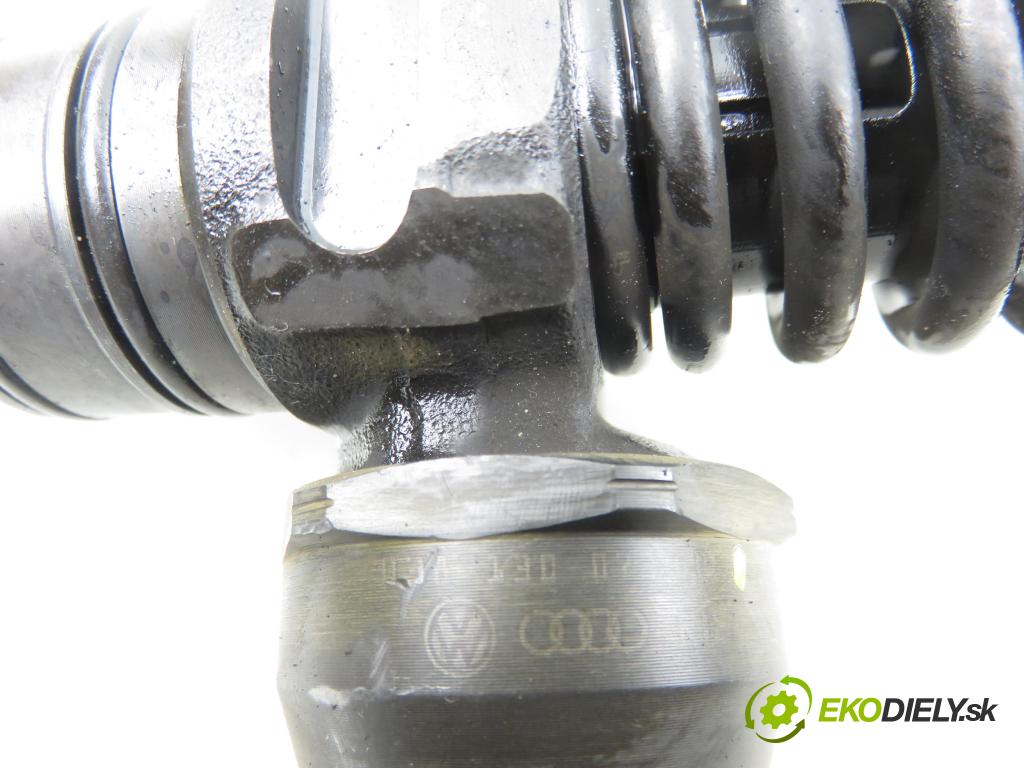 VW POLO (9N_) HB 2008 59,00 1.4 TDI - BNV 1422,00 vstříkovač 038130073BP ; 0414720314 (Vstřikovač paliva)