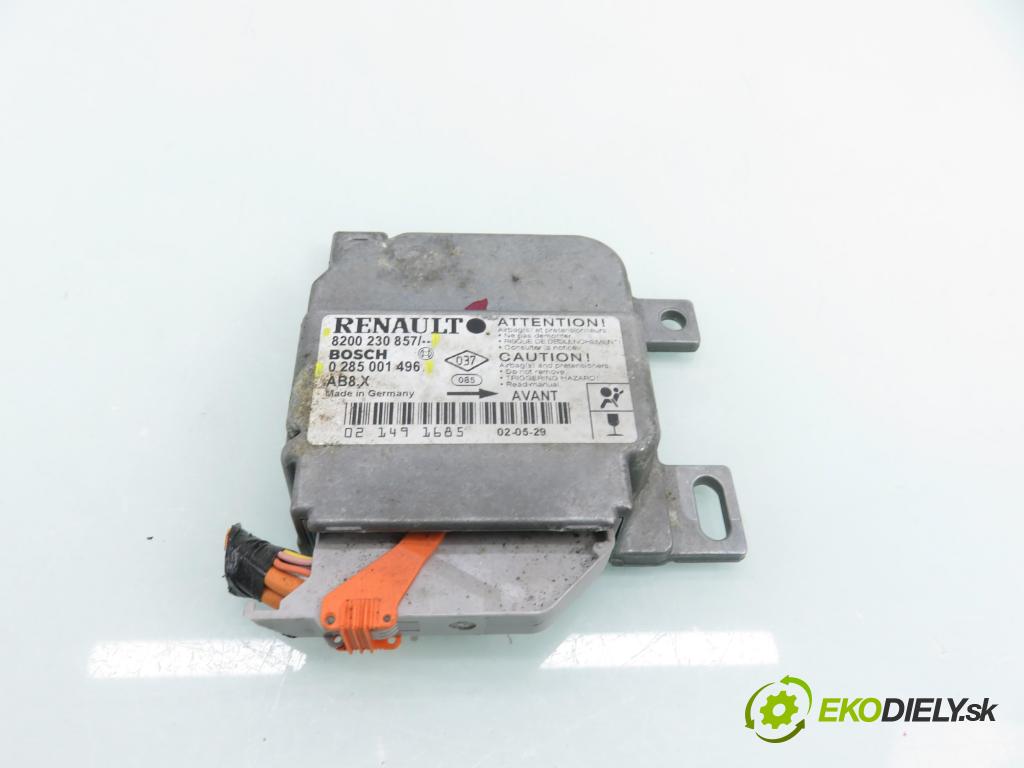 RENAULT CLIO II (BB_, CB_) HB 2004 74,00 1.5 dCi - K9K 712 1461,00 MODUL air BAG 8200230857 ; 0285001496