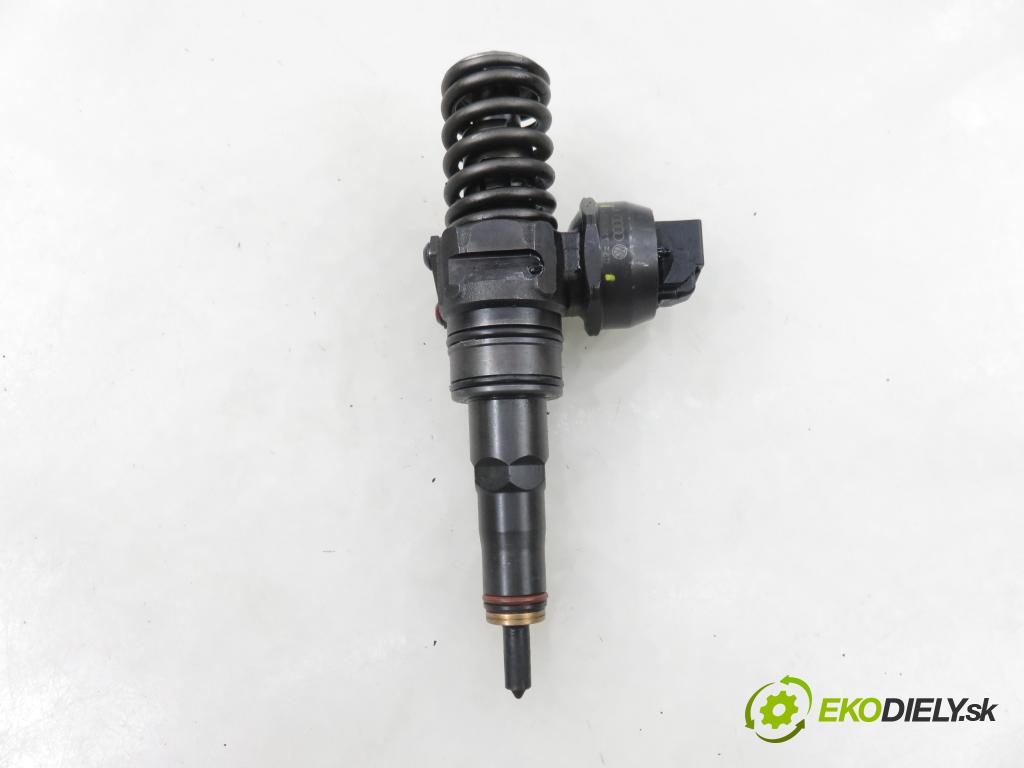 VW TRANSPORTER V Skrzynia (7HA, 7HH, 7EA, 7EH) FURGON 2006 96,00 2.5 TDI - AXD 2461,00 vstříkovač 07Z130073F ; 0414720210 (Vstřikovač paliva)