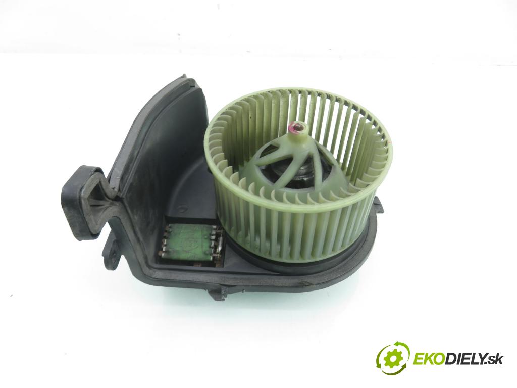 RENAULT CLIO II (BB_, CB_) HB 2004 74,00 1.5 dCi - K9K 712 1461,00 Ventilátor vetráku 127121200