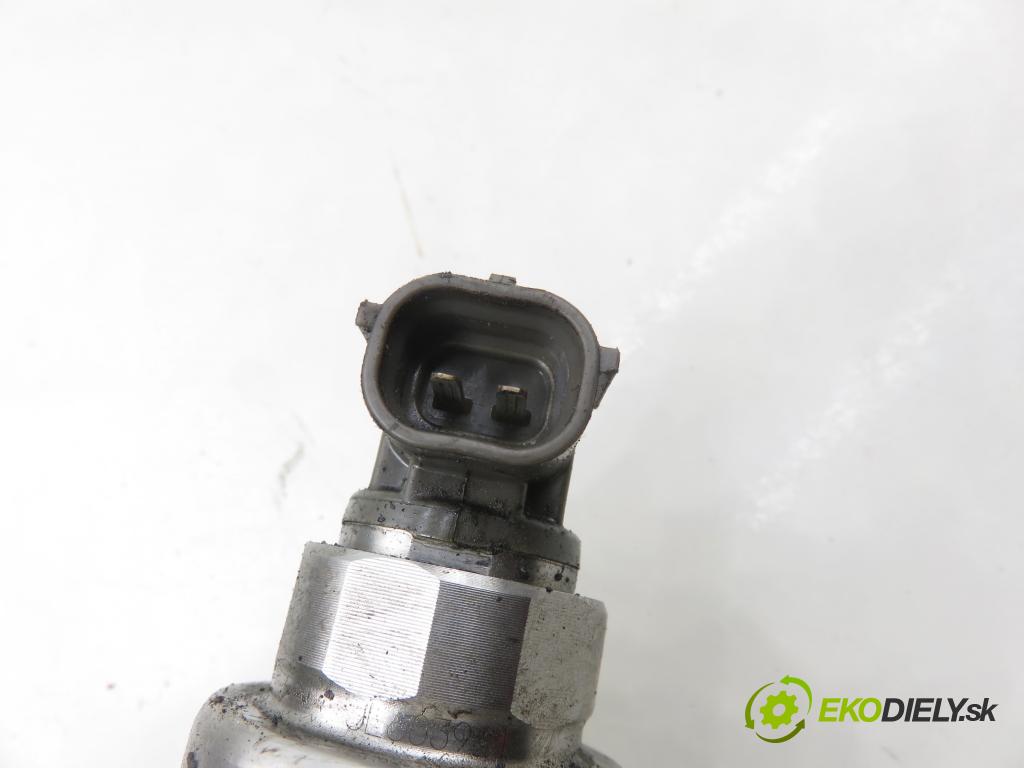 OPEL ZAFIRA B (A05) MINIVAN 2008 92,00 1.7 CDTI - A 17 DTR 1686,00 vstřikovač 8973762703 (Vstřikovač paliva)