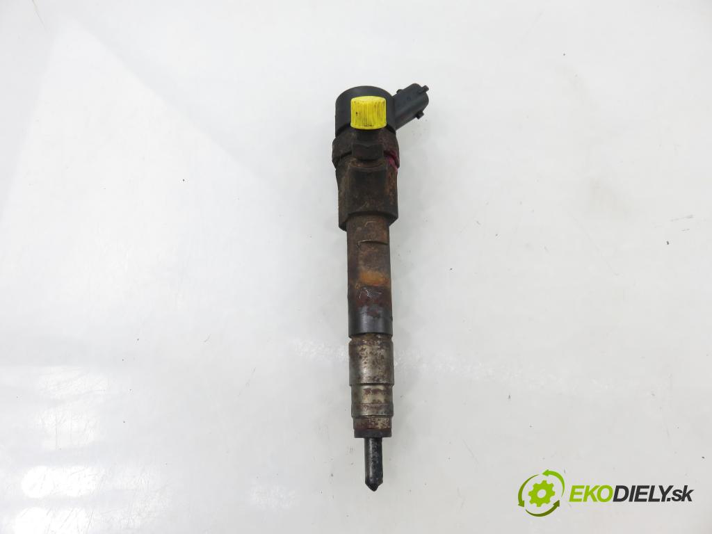 RENAULT TRAFIC II Autobus (JL) BUS 2002 74,00 1.9 dCI 100 (JL0C) - F9Q 760 1870,00 vstřikovač 0445110146 ; 8200238528 (Vstřikovač paliva)