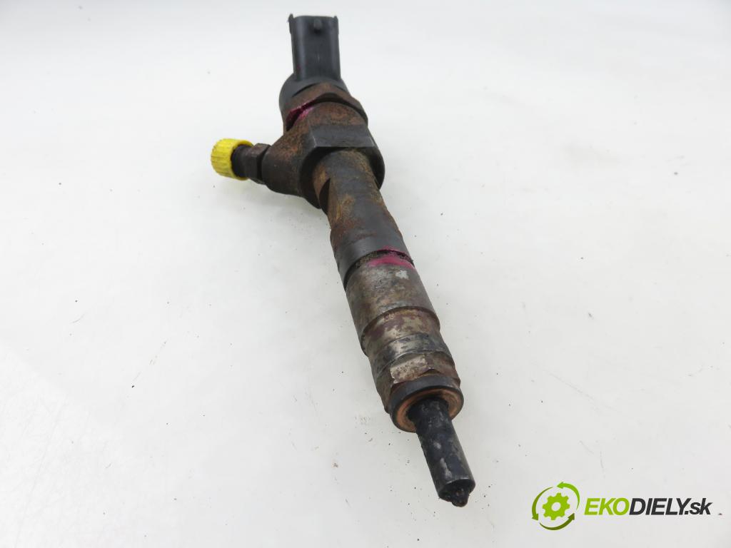 RENAULT TRAFIC II Autobus (JL) BUS 2002 74,00 1.9 dCI 100 (JL0C) - F9Q 760 1870,00 vstřikovač 0445110146 ; 8200238528 (Vstřikovač paliva)