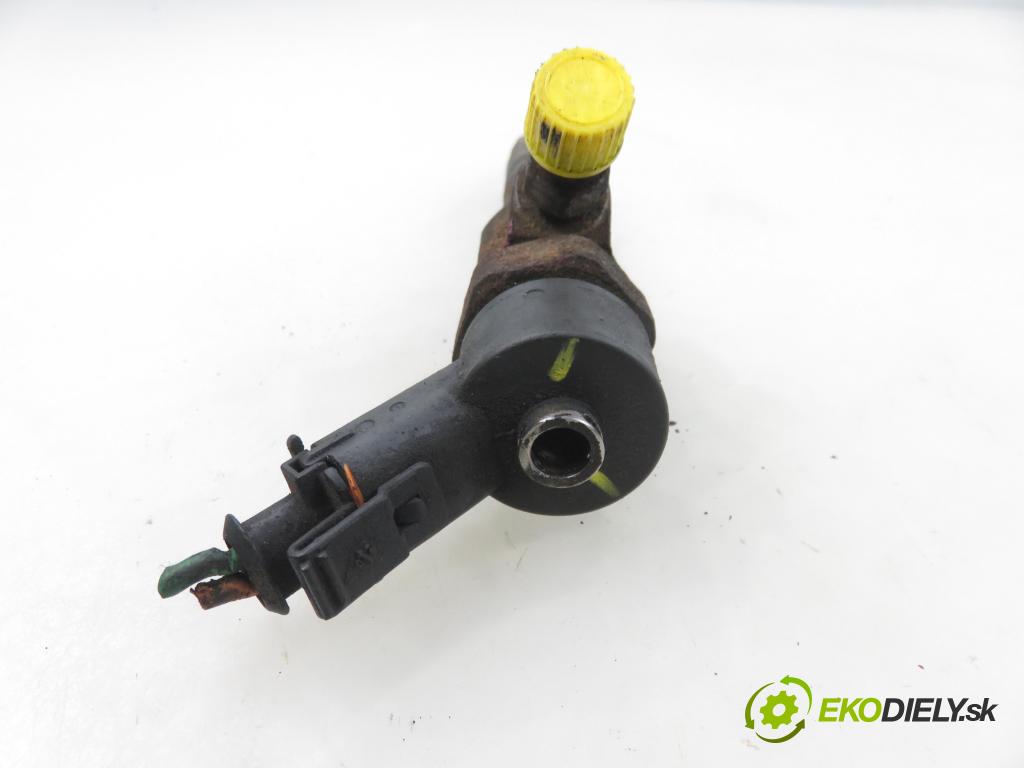 RENAULT TRAFIC II Autobus (JL) BUS 2002 74,00 1.9 dCI 100 (JL0C) - F9Q 760 1870,00 vstřikovač 0445110146 ; 8200238528 (Vstřikovač paliva)