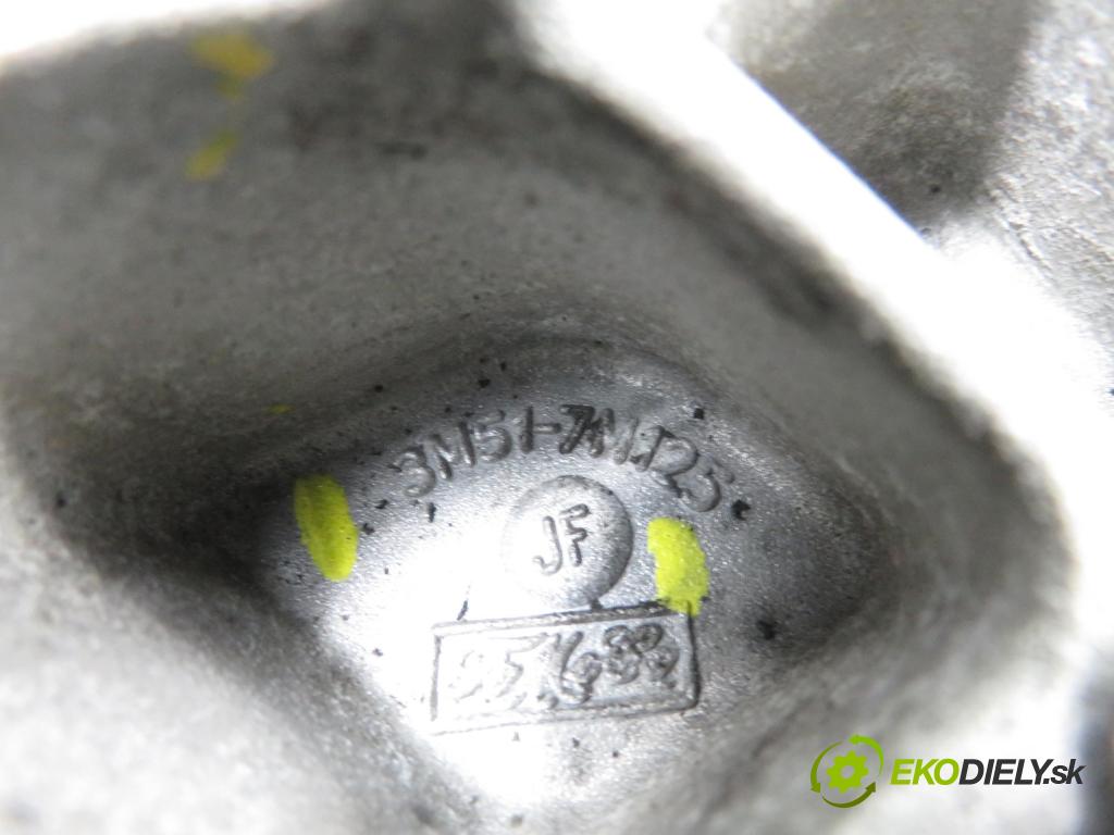 VOLVO V50 (MW) KOMBI 2005 103,00 2.4 - B 5244 S5 2435,00 uchycení převodovky 3M517M125JF