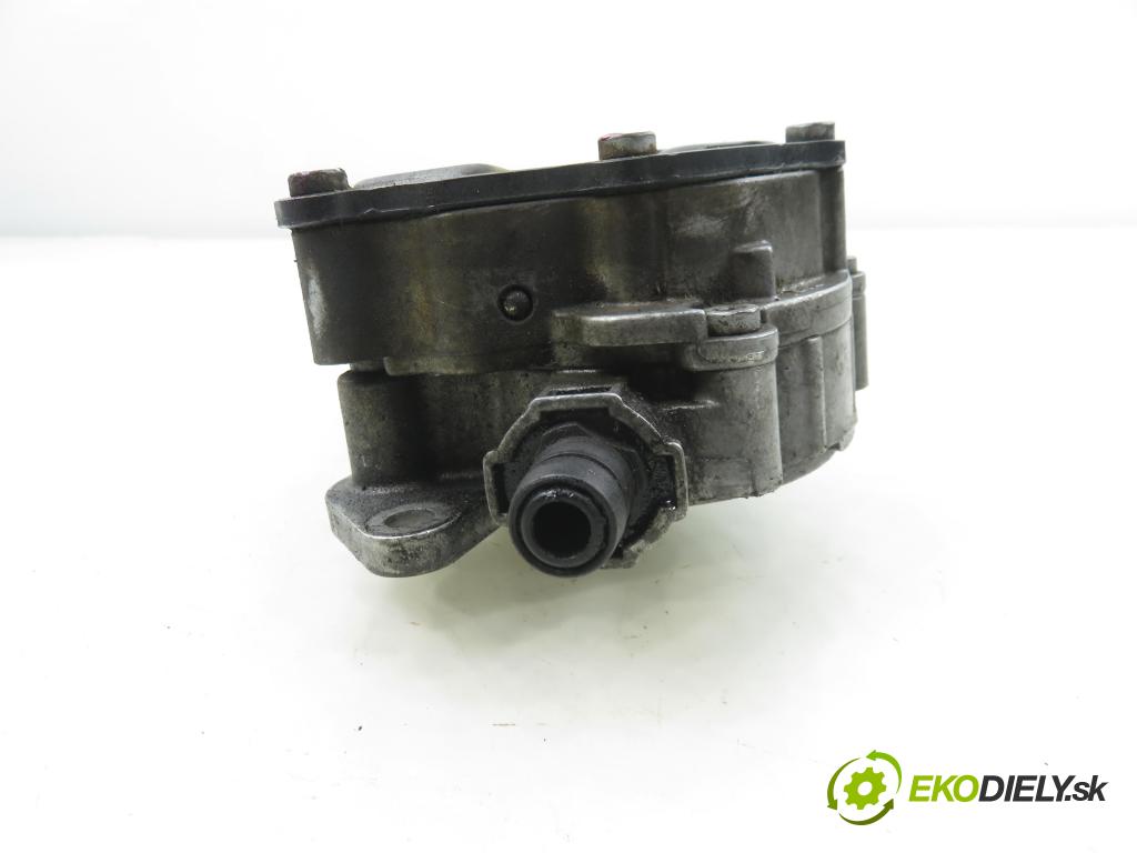 VW POLO (9N_) HB 2008 59,00 1.4 TDI - BNV 1422,00 Pumpa vákuová 038145209N