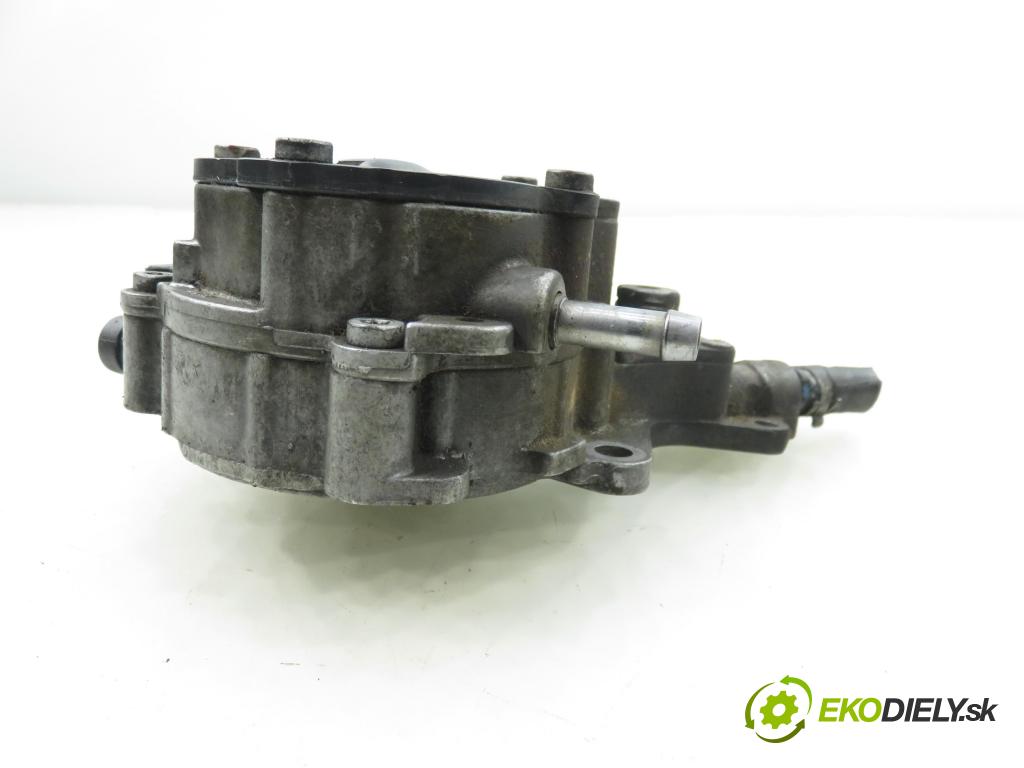 VW POLO (9N_) HB 2008 59,00 1.4 TDI - BNV 1422,00 Pumpa vákuová 038145209N