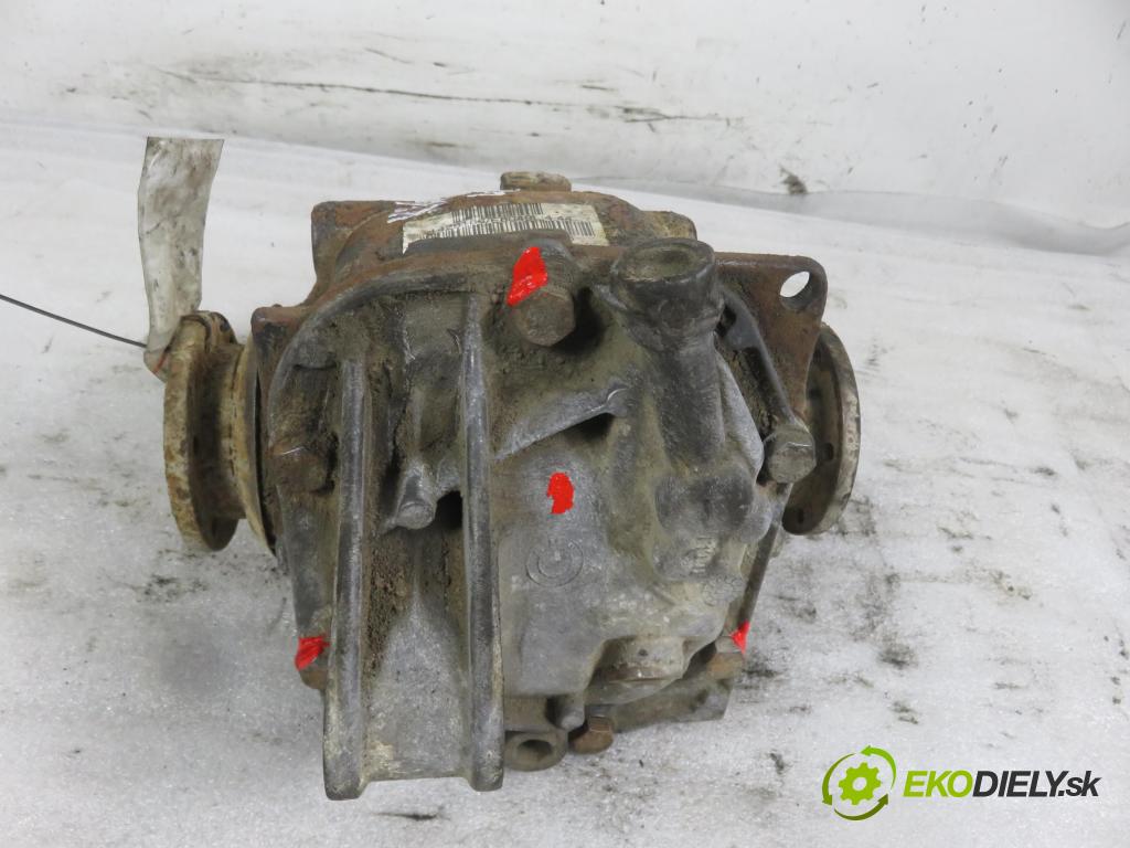 BMW 3 (E46) SEDAN 1999 77,00 316 i 105 - M43 B19 (194E1) 1895,00 diferenciál 1428166 ; 444