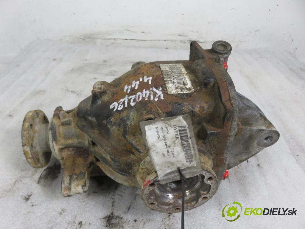 BMW 3 (E46) SEDAN 1999 77,00 316 i 105 - M43 B19 (194E1) 1895,00 diferenciál 1428166 ; 444