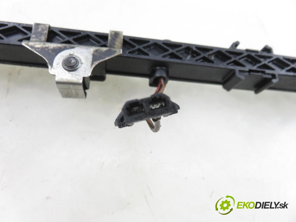 VW TRANSPORTER V Skrzynia (7HA, 7HH, 7EA, 7EH) FURGON 2006 96,00 2.5 TDI - AXD 2461,00 BALÍČEK: elektrická 07Z971824B