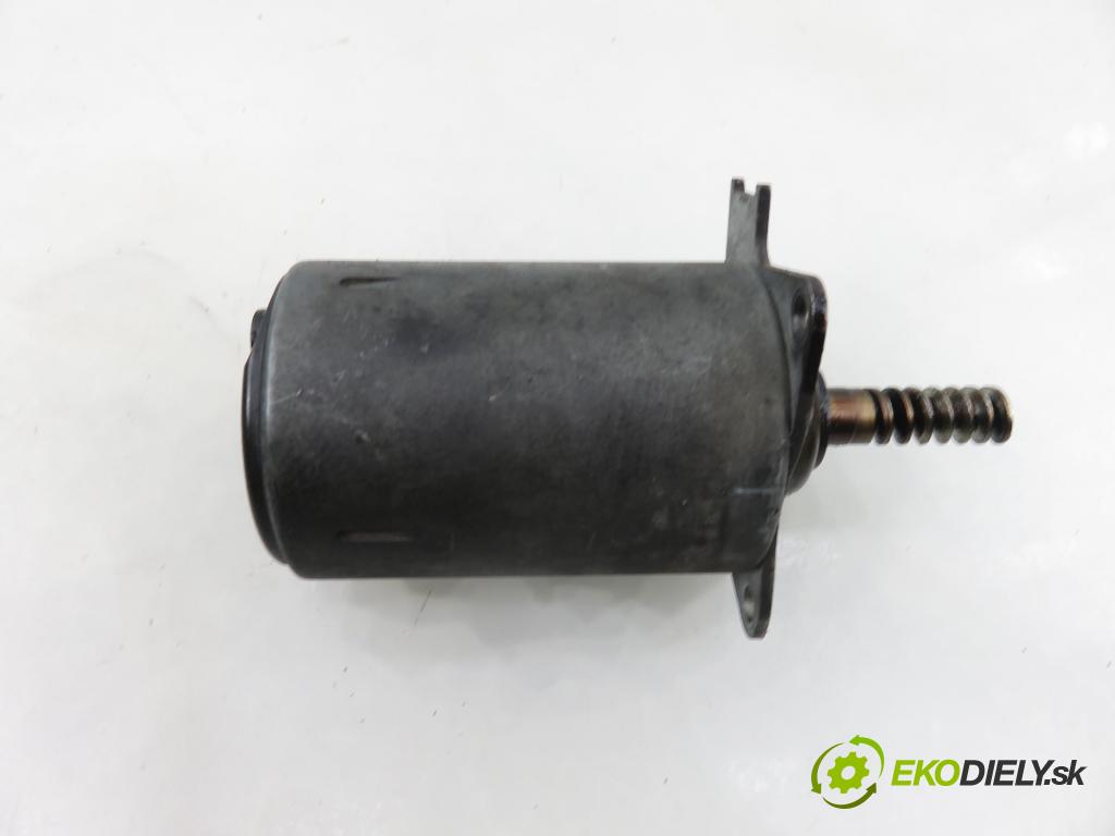 PEUGEOT 207 SW (WK_) KOMBI 2008 88,00 1.6 16V - 5FW (EP6) 1598,00 snímač časování VAČKOVÁ HŘÍDEL: A2C53112944 ; V753390580 ; V75339058008