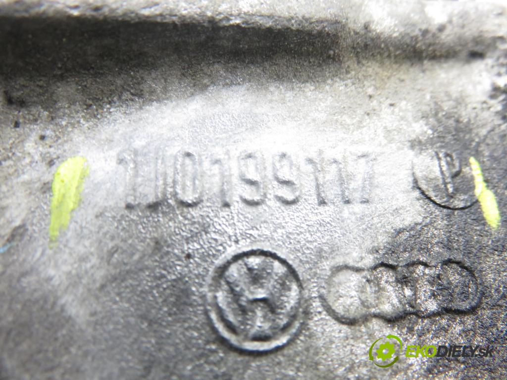 VW GOLF IV (1J1) HB 2002 66,00 1.9 TDI 90 - ALH 1896,00 uchycení převodovky 1J0199117P