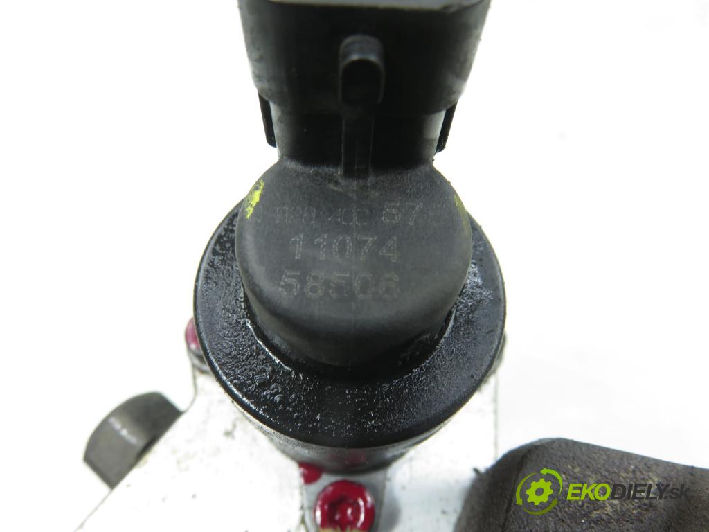 SUZUKI GRAND VITARA II (JT, TE, TD) SUV 2006 95,00 1.9 DDiS 129 4x4 - F9Q 264 1870,00 pumpa vysokého TLAK: 8200342594 ; 0445010087 ; 0928400575