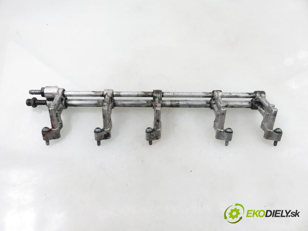 VW TRANSPORTER V Skrzynia (7HA, 7HH, 7EA, 7EH) FURGON 2006 96,00 2.5 TDI - AXD 2461,00 lišta vstřikovací 070133317C (Vstřikovací lišta)