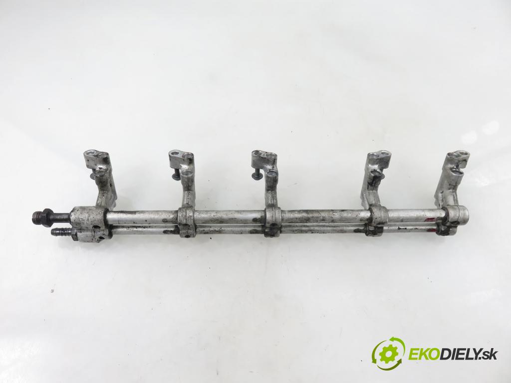 VW TRANSPORTER V Skrzynia (7HA, 7HH, 7EA, 7EH) FURGON 2006 96,00 2.5 TDI - AXD 2461,00 Lišta vstrekovacia 070133317C (Vstrekovacia lišta)