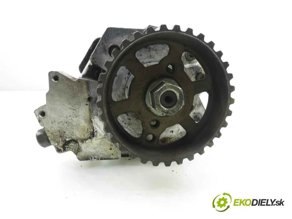 FORD FOCUS II (DA_, HCP) HB 2005 80,00 1.6 TDCi - G8DD 1560,00 Pumpa vysokého tlaku 0445010089 ; 9651844380 ; 0928400575