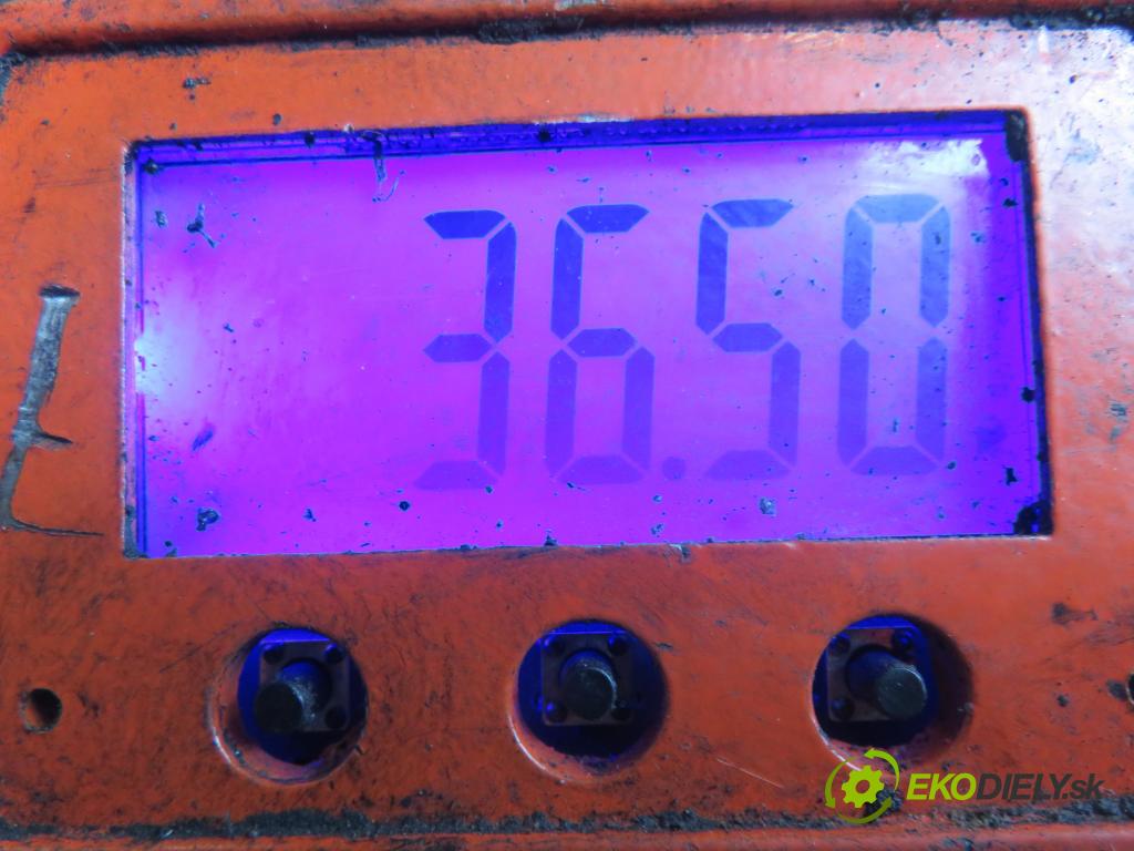 PEUGEOT 308 SW II KOMBI 2015 73,00 1.6 BlueHDi 100 - BHY (DV6FD) 1560,00 Prevodovka MANUALNA 20ET13