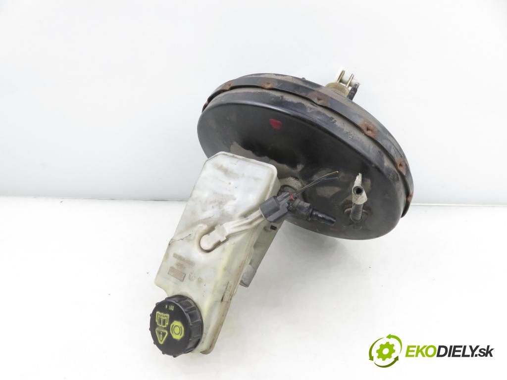 FORD FOCUS II Turnier (DA_, FFS, DS) KOMBI 2005 66,00 1.6 TDCI 90 1560,00 Posilovač 3M512B195HA ; 03776281024 (Servočerpadlo)