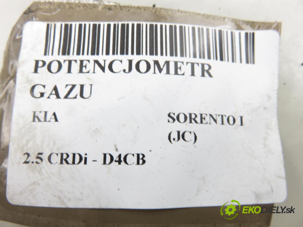KIA SORENTO I (JC) SUV 2004 103,00 2.5 CRDi 140 - D4CB 2497,00 Potenciometer plynu 10730006 (Potenciometer plynového pedálu)