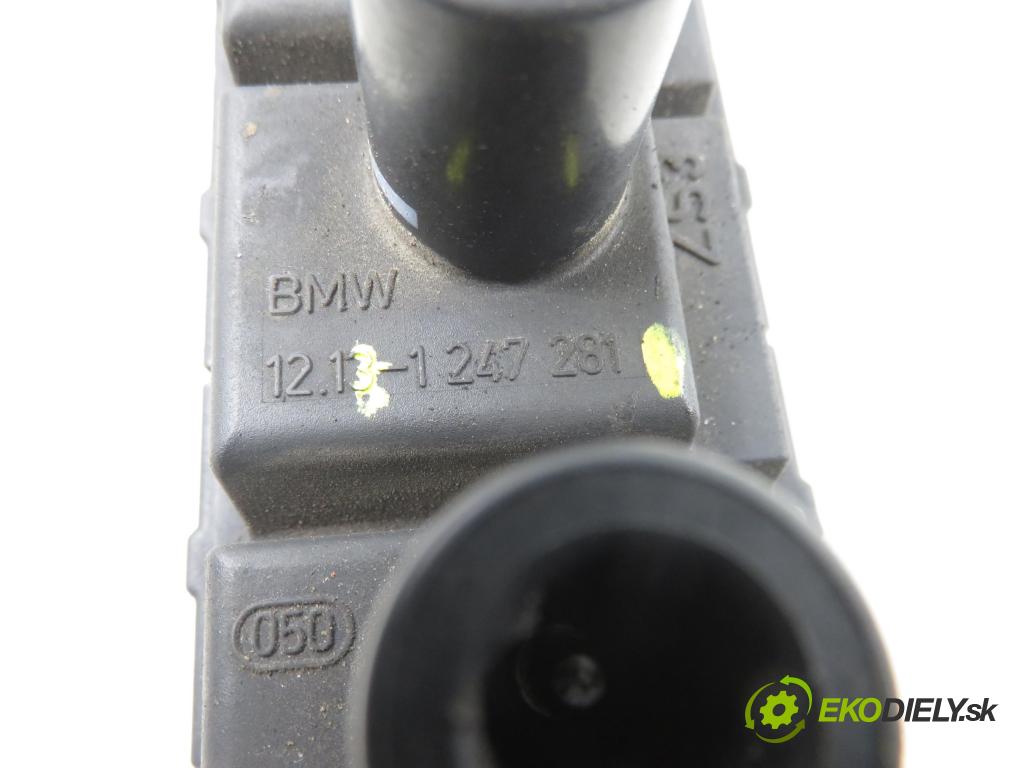 BMW 3 (E46) SEDAN 1999 77,00 316 i 105 - M43 B19 (194E1) 1895,00 Cievka zapaľovacia 1247281 ; 0221503005