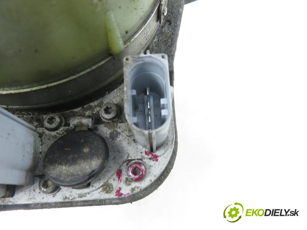 FORD FOCUS II Turnier (DA_, FFS, DS) KOMBI 2005 66,00 1.6 TDCI 90 1560,00 pumpa servočerpadlo HYD-EL. 4M513K514CF