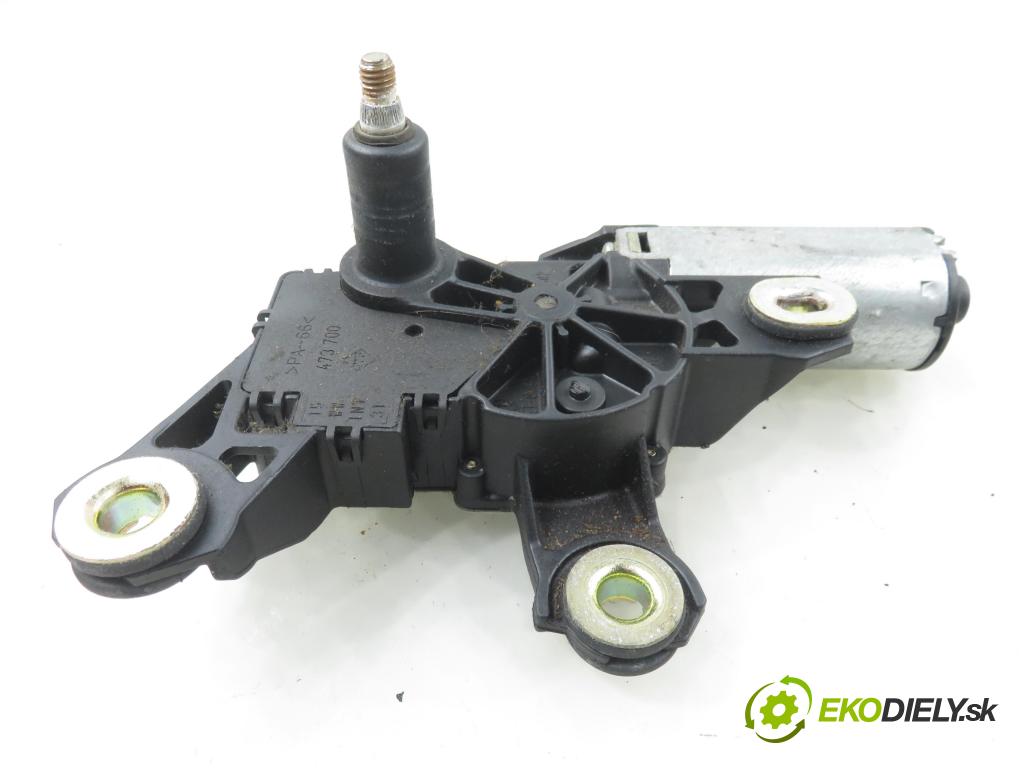 SKODA OCTAVIA I Combi (1U5) KOMBI 2003 66,00 1.9 TDI 90 - ALH 1896,00 motorek stěrače ZADNÍ: 1U9955711