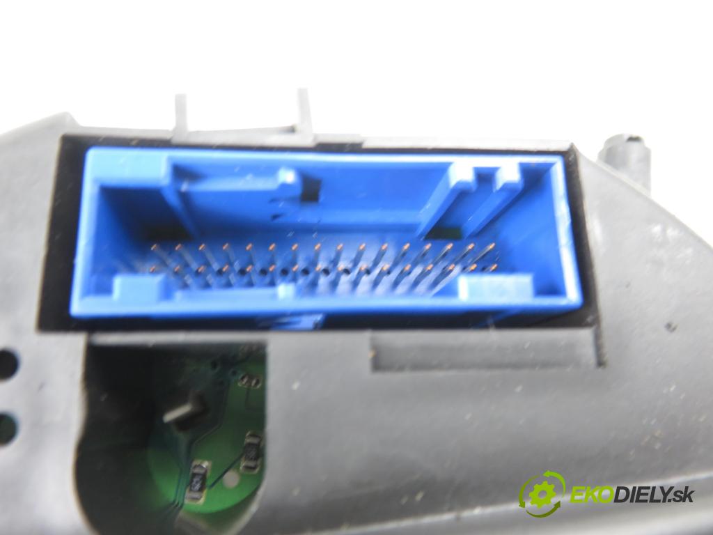 SKODA OCTAVIA I Combi (1U5) KOMBI 2003 66,00 1.9 TDI 90 - ALH 1896,00 prístrojovka elektrický 1U0920811F