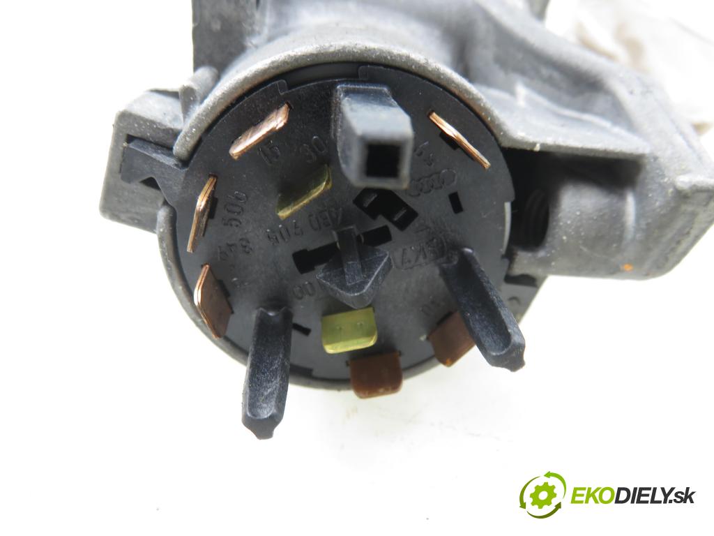 SKODA OCTAVIA I Combi (1U5) KOMBI 2003 66,00 1.9 TDI 90 - ALH 1896,00 spínačka 4B0905851B (Spínací skříňka)