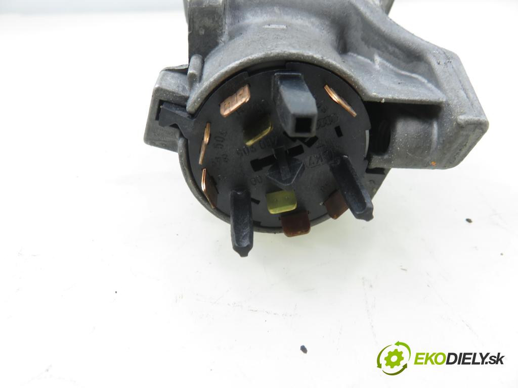 SKODA OCTAVIA I Combi (1U5) KOMBI 2003 66,00 1.9 TDI 90 - ALH 1896,00 spínačka 4B0905851B (Spínací skříňka)