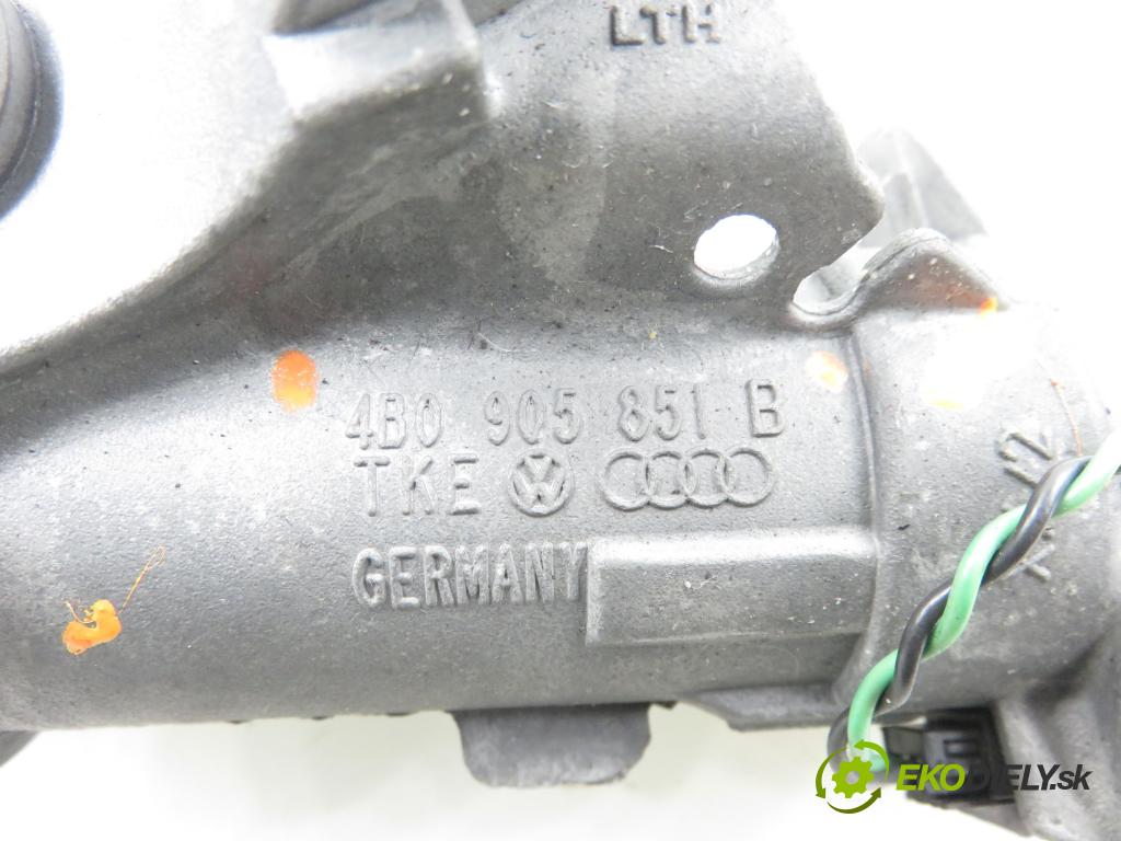 SKODA OCTAVIA I Combi (1U5) KOMBI 2003 66,00 1.9 TDI 90 - ALH 1896,00 spínačka 4B0905851B (Spínací skříňka)