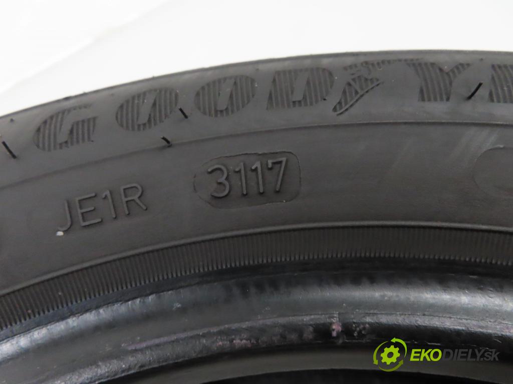    0    PNEUMATIKY: / PNEUMATIKY: celoroční 