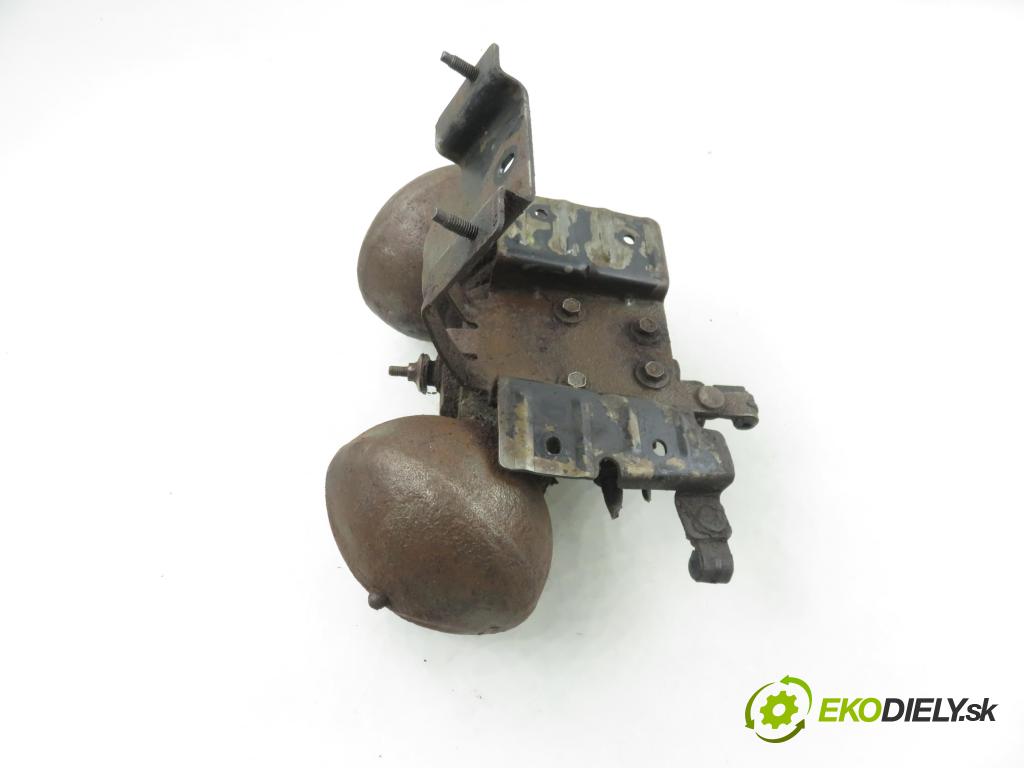 CITROEN C5 III Break (RW_) KOMBI 2009 100,00 2.0 HDi - RHR (DW10BTED4) 1997,00 rozdělovač hydraulický  (Rozdělovač)