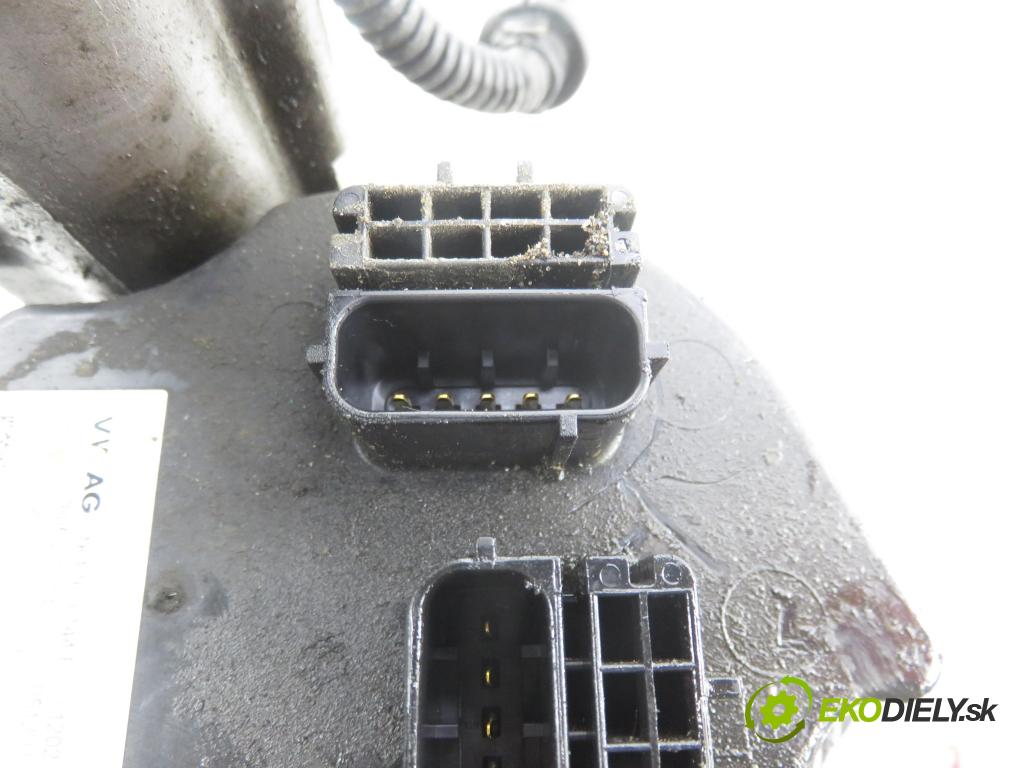 VW GOLF V (1K1) HB 2005 77,00 1.9 TDI - BXE 1896,00 řízení ZE posilovačem 1K1423051AS ; 1K1909144E ; 7805277140