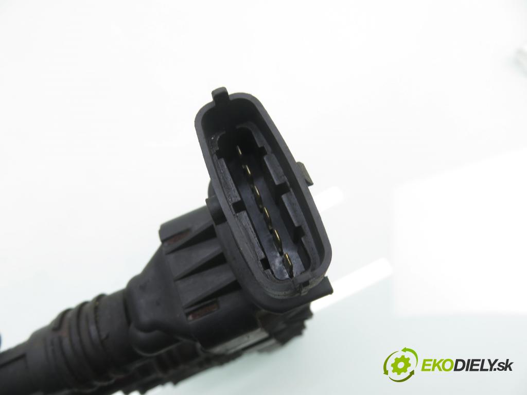 OPEL CORSA C (X01) HB 2004 59,00 1.2 16V Twinport 80 - Z 12 XEP 1229,00 Cievka zapaľovacia 0221503472