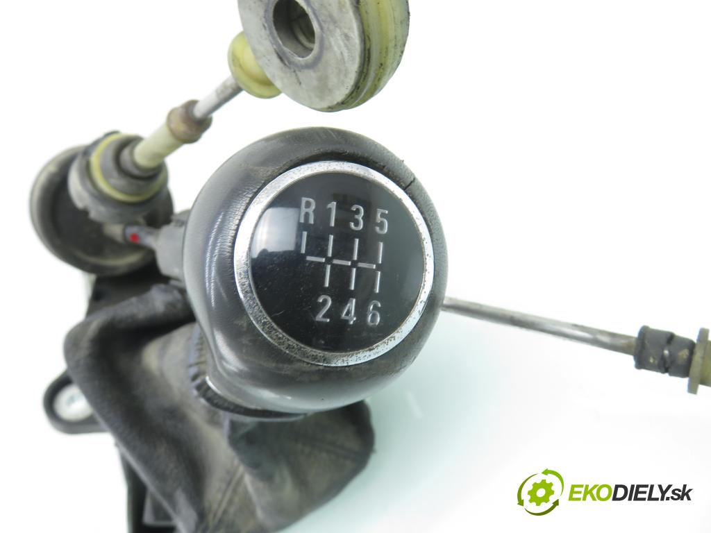 OPEL ZAFIRA B (A05) MINIVAN 2005 88,00 1.9 CDTI 8V 120 - Z 19 DT 1910,00 ZVEDÁK: