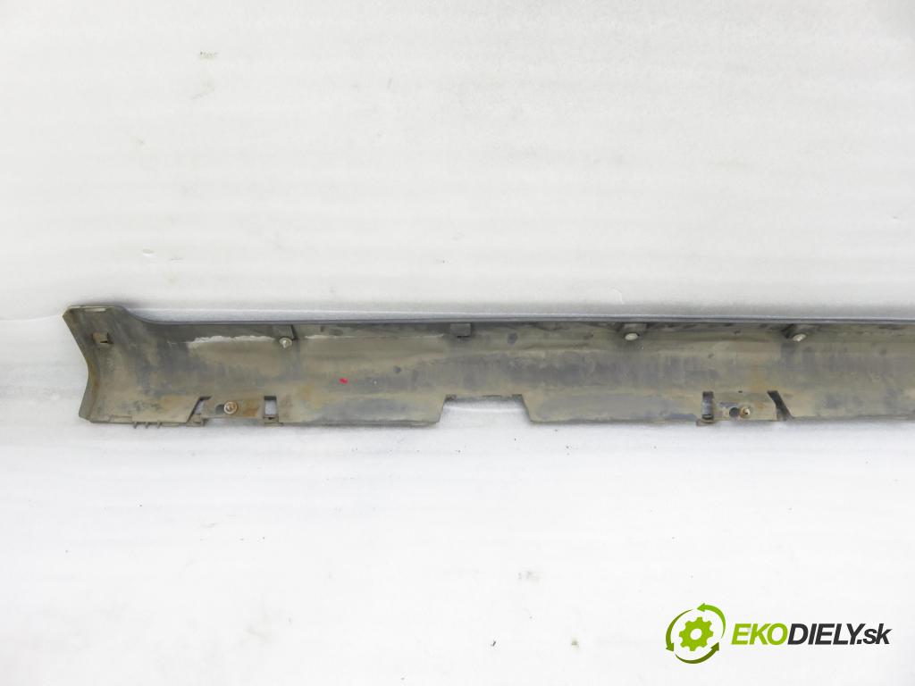 PEUGEOT 207 SW (WK_) KOMBI 2008 88,00 1.6 16V - 5FW (EP6) 1598,00 Lišta prahová vonkajšia L