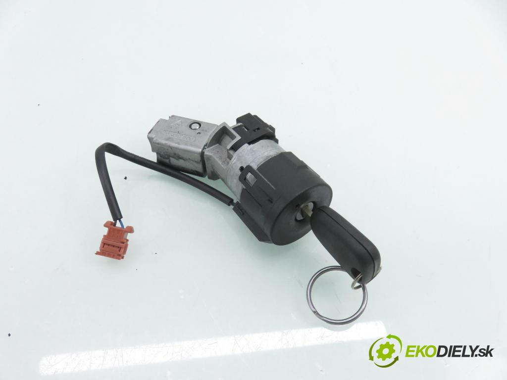 PEUGEOT 308 SW KOMBI 2008 88,00 1.6 16V - 5FW (EP6) 1598,00 spinačka 9663123280 (Spínacia skrinka)