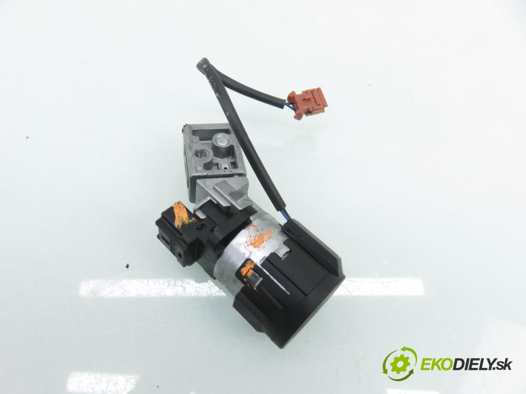 PEUGEOT 308 SW KOMBI 2008 88,00 1.6 16V - 5FW (EP6) 1598,00 spínačka 9663123280 (Spínací skříňka)