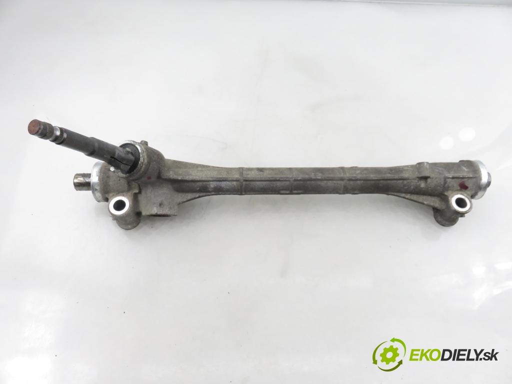 TOYOTA AURIS (_E15_) HB 2007 91,00 1.6 Dual-VVTi 124 - 1ZR-FE 1598,00 řízení BEZ servočerpadlo F800000921B