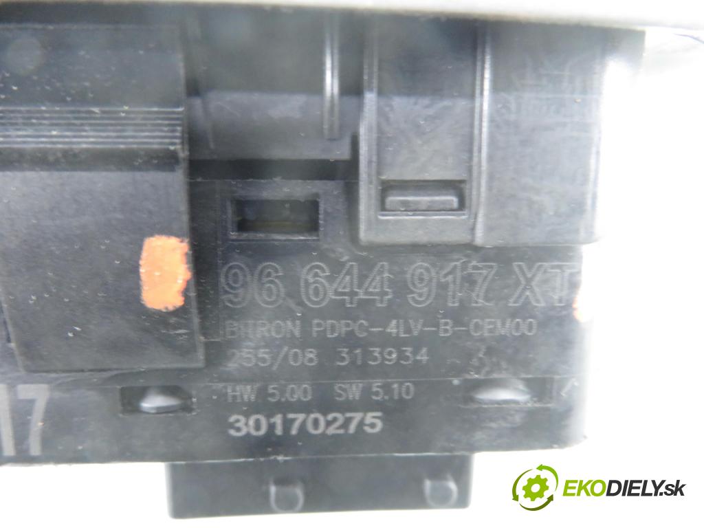 PEUGEOT 308 SW KOMBI 2008 88,00 1.6 16V - 5FW (EP6) 1598,00 Panel ovládania okien 96644917XT