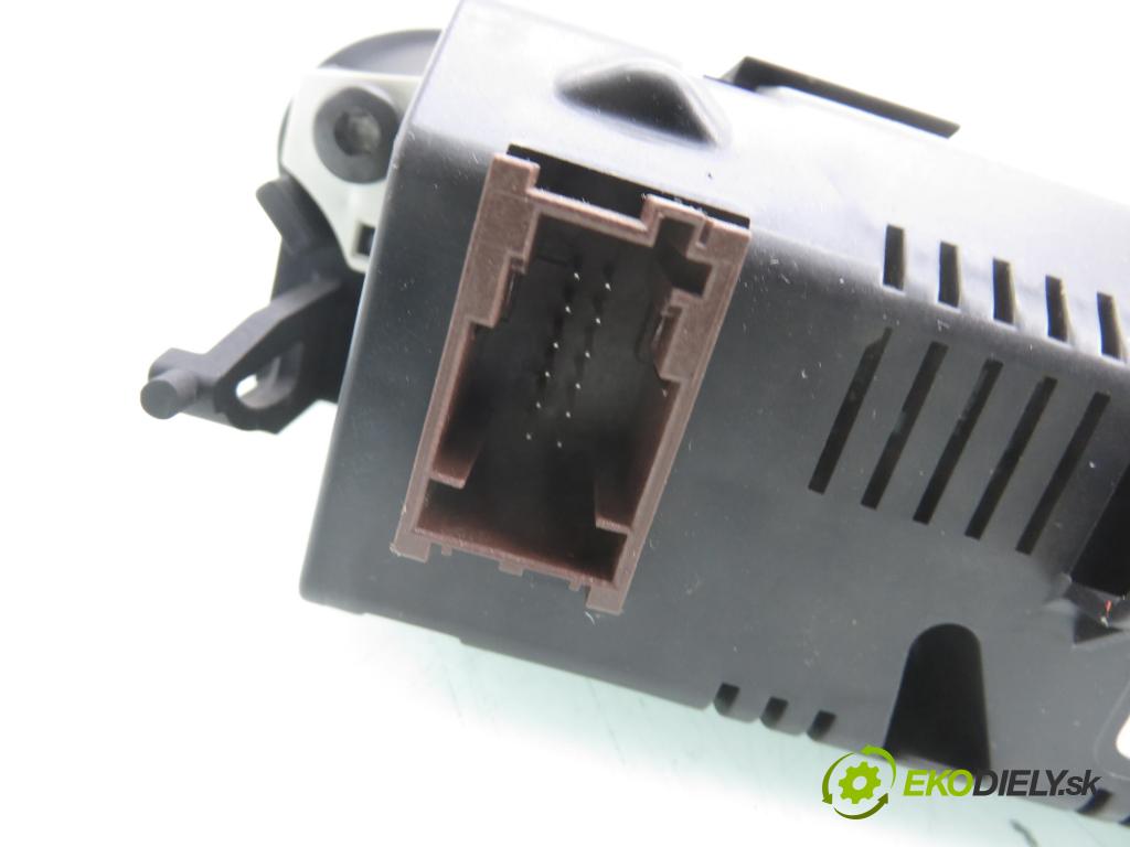 PEUGEOT 308 SW KOMBI 2008 88,00 1.6 16V - 5FW (EP6) 1598,00 ZOBRAZIT: 9664644280