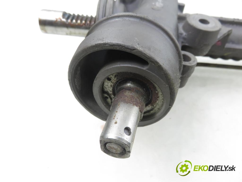 AUDI A4 Avant (8E5, B6) KOMBI 2002 96,00 1.9 TDI - AWX 1896,00 řízení ZE posilovačem 8E1422071C ; 7852974960 ; 7853501111