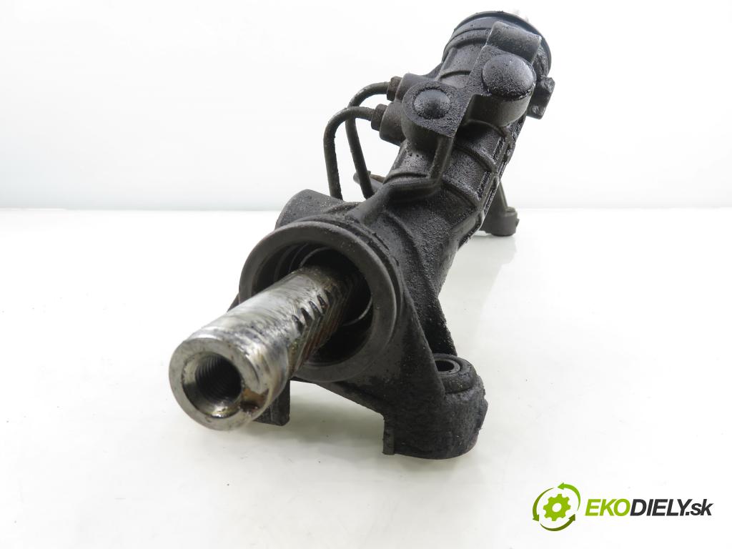 VW TRANSPORTER IV Skrzynia (70XA) FURGON 1996 50,00 1.9 TD 68 - ABL 1896,00 řízení ZE posilovačem 701422055M ; 701422061J ; 7852974343