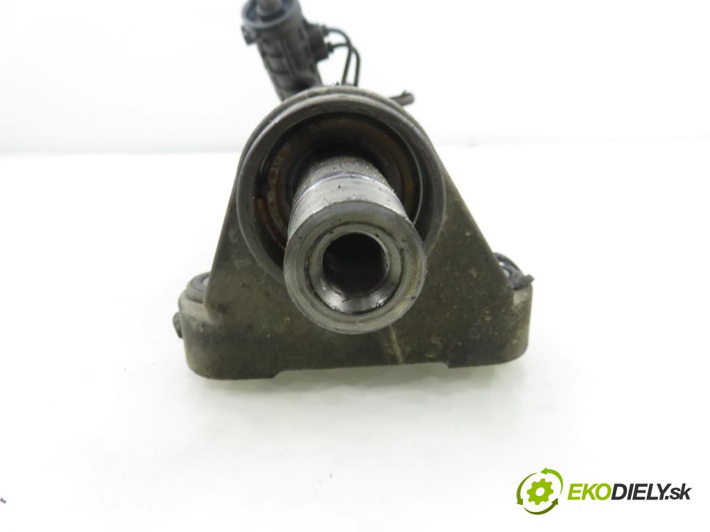 VW TRANSPORTER IV Skrzynia (70XA) FURGON 1996 50,00 1.9 TD 68 - ABL 1896,00 řízení ZE posilovačem 701422055M ; 701422061J ; 7852974343