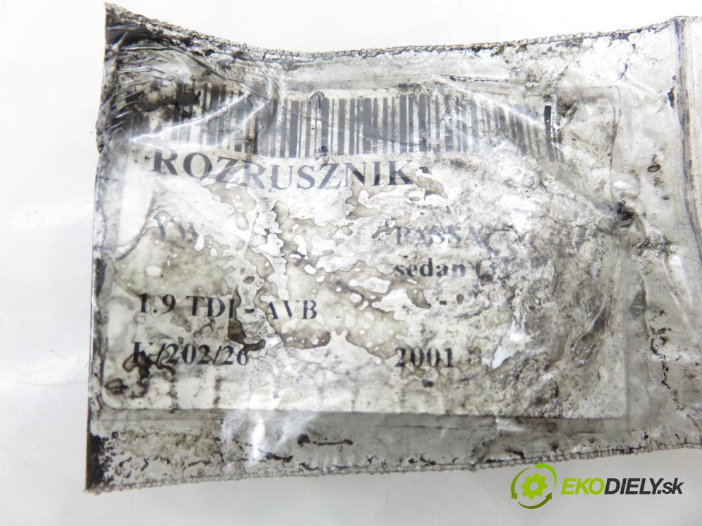 VW PASSAT B5.5 (3B3) SEDAN 2001 74,00 1.9 TDI PD 101 - AVB 1896,00 startér  (Startér)