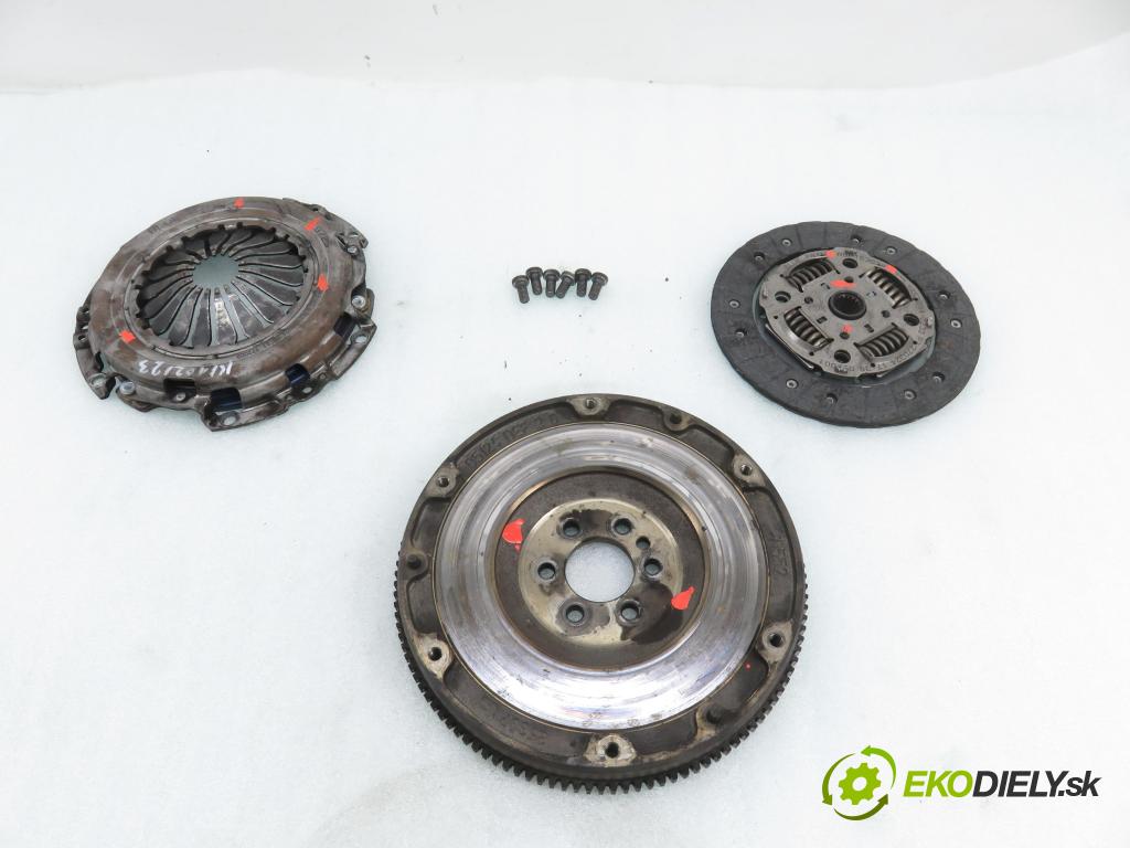 PEUGEOT 207 SW (WK_) KOMBI 2008 88,00 1.6 16V - 5FW (EP6) 1598,00 řemenice zotrvačník: ADP153028